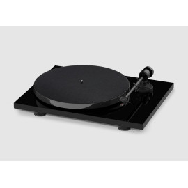 Pro-ject E1 Phono OM5 Phono Dahili Phono Pre Amplifikatörlü